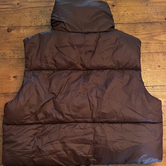 Brown Puffer Vest – Size M - Picture 6 of 6